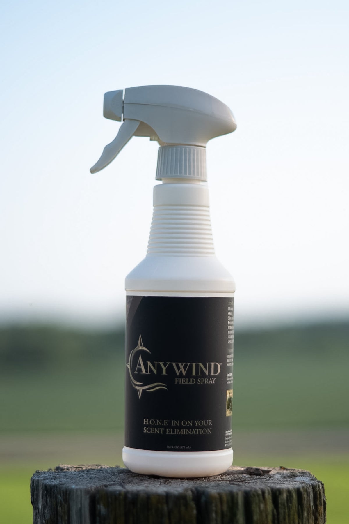 16 oz Anywind Field Spray